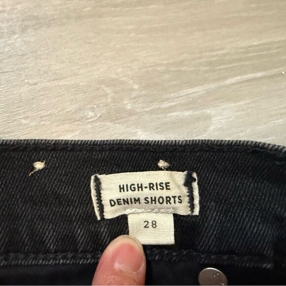 Madewell Black Jean Shorts - Picture 4 of 6